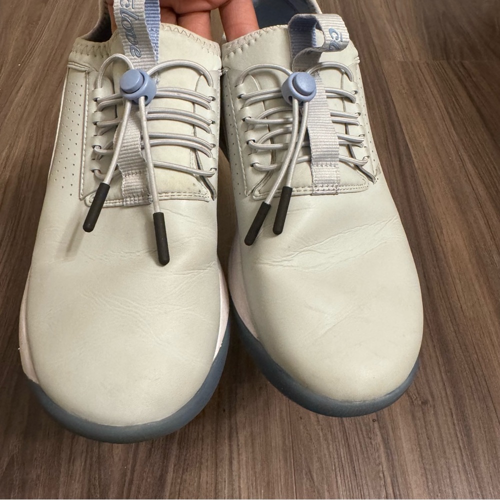 Clove Gray Matter Nursing Sneakers - Picture 4 of 12